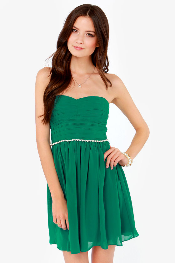 green strapless gown