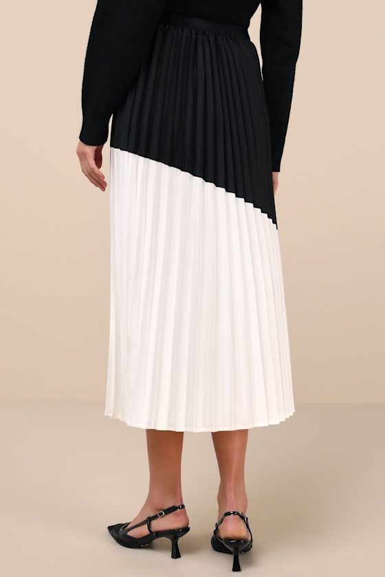Lulus Chic Rarity Black And Ivory Color Block Satin Pleated Midi Skirt In Black And Ivory