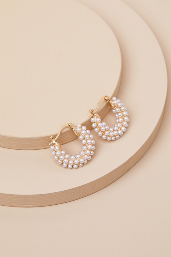 LULUS LUMINOUS MOOD WHITE PEARL HUGGIE HOOP EARRINGS