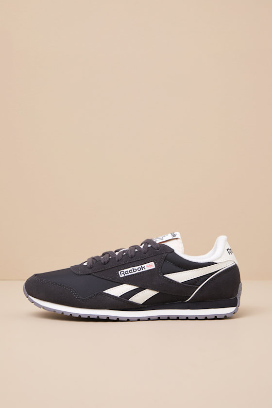 Reebok Classic Az Washed Black And Chalk Suede Leather Sneakers In Black