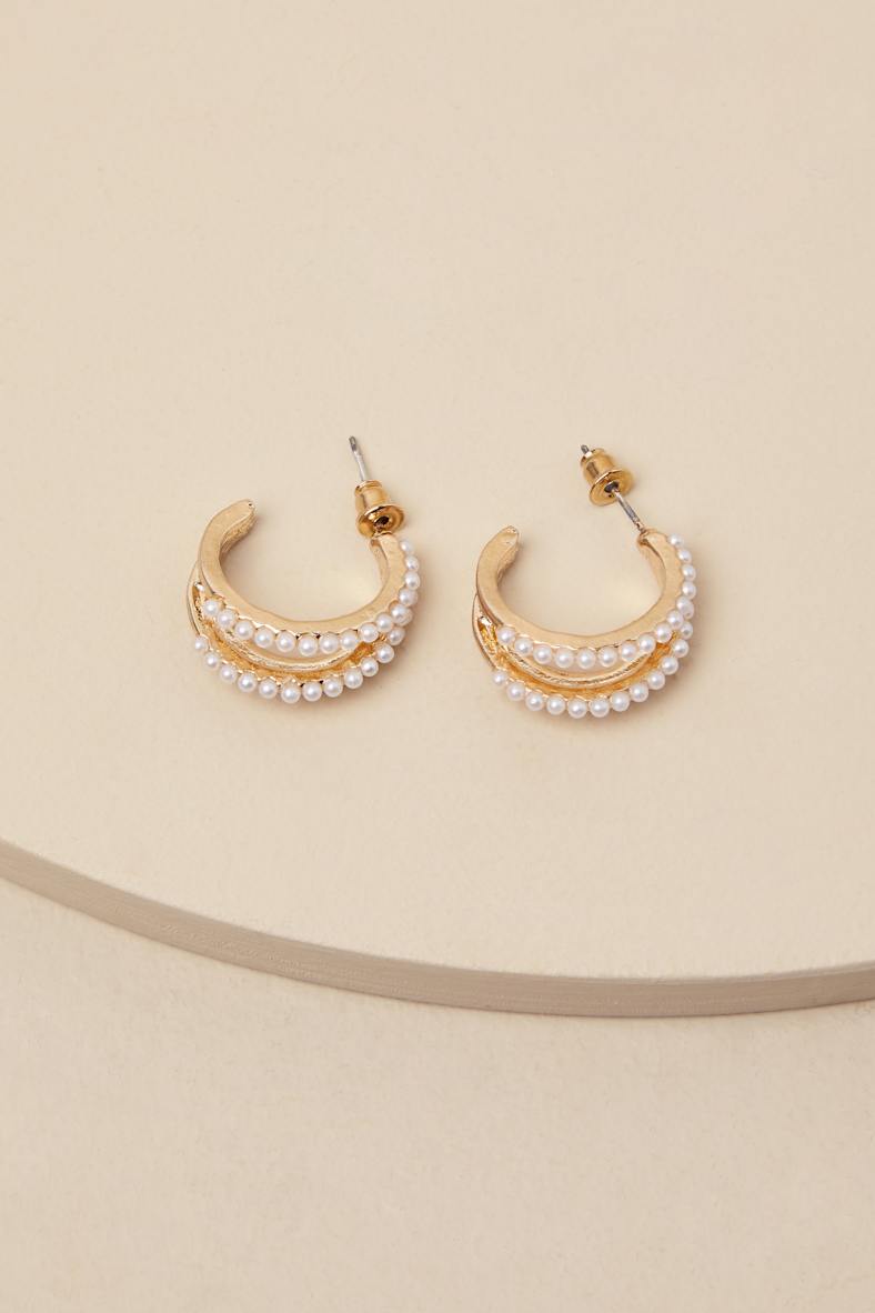 Glowing Addition Gold Pearl Layered Hoop Earrings