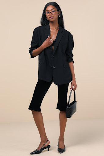 Captivating Poise Black Velvet High-Rise Capri Pants 6