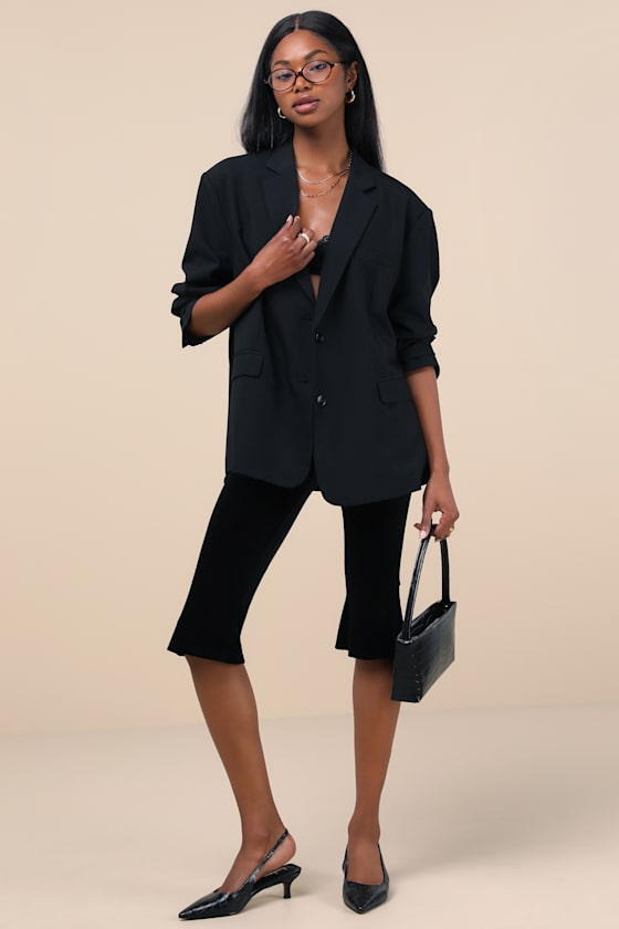 Captivating Poise Black Velvet High-Rise Capri Pants 6