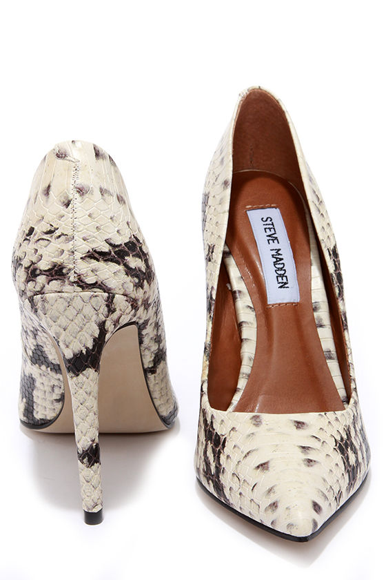 Steve Madden Proto Natural Snake Pointed Pumps 2