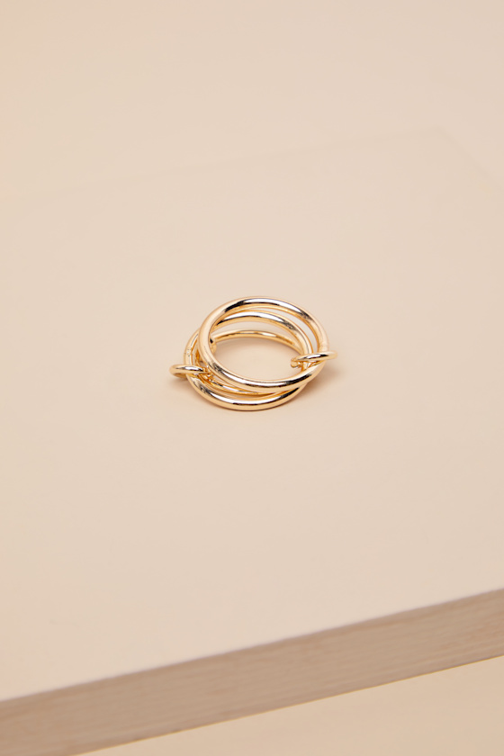 LULUS SLEEK ARRANGEMENT GOLD STACKED RING