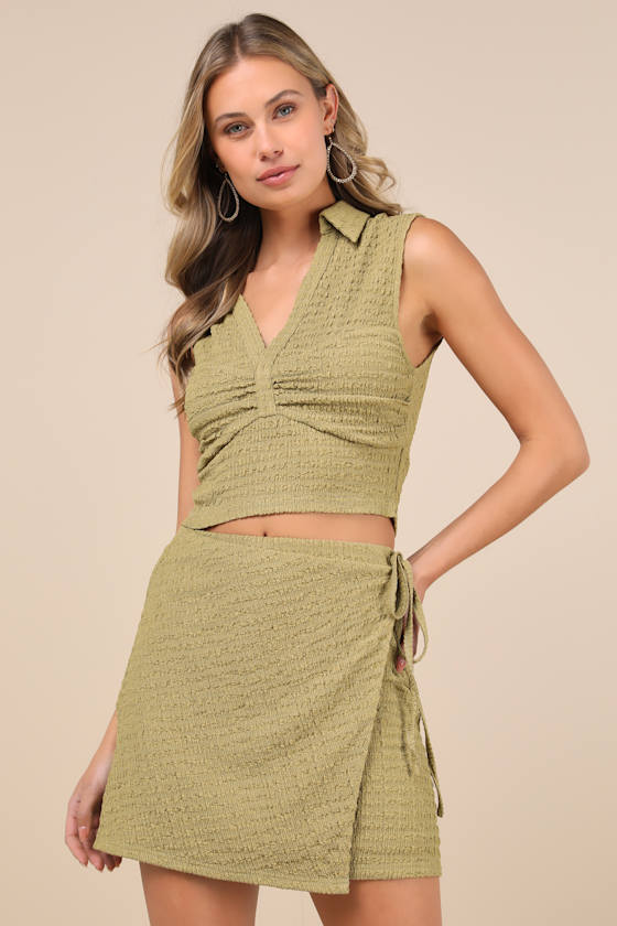 Luxe Cuteness Lime Green Textured Faux-Wrap Mini Skirt 1