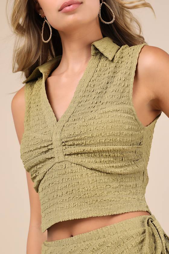 Lulus Luxe Cuteness Lime Green Textured Collared Crop Top In Green