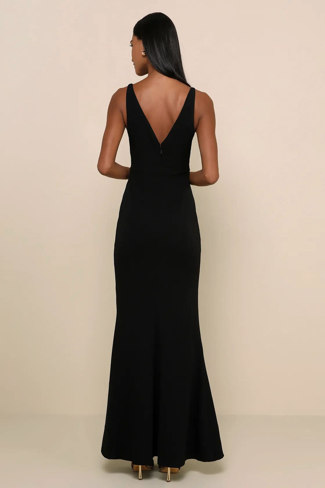 Melora Black Sleeveless Maxi Dress