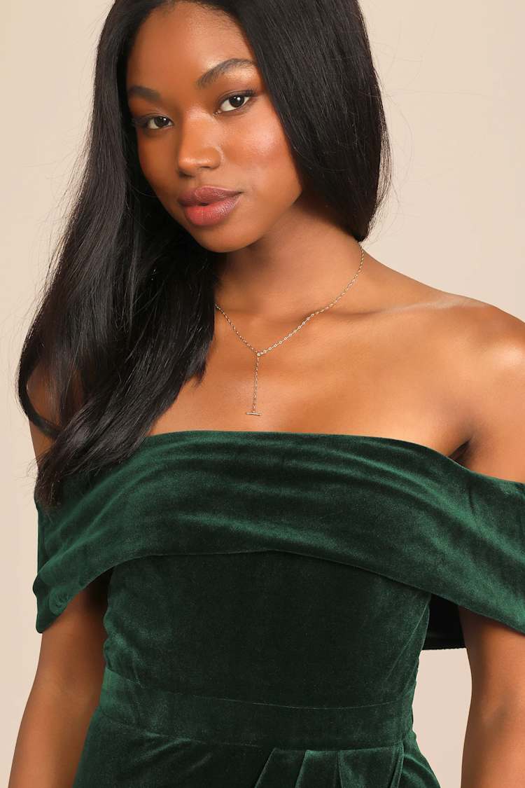 I'm Enchanted Emerald Green Velvet Off-the-Shoulder Maxi Dress