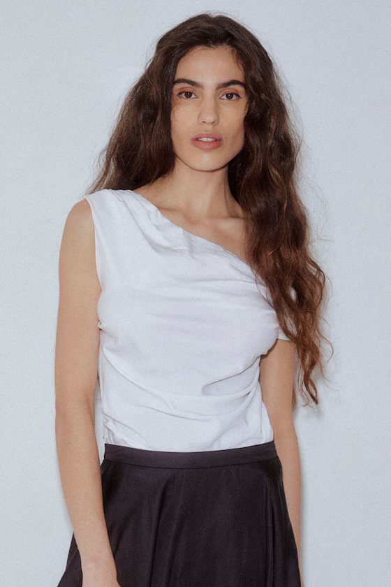 LULUS CHARMING INFLUENCE WHITE RUCHED ASYMMETRICAL TOP 