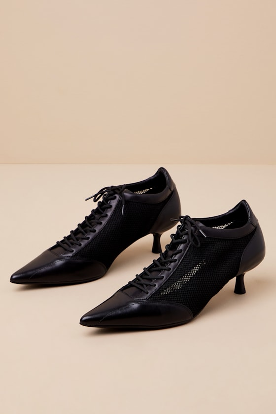 VAGABOND SHOEMAKERS LYKKE BLACK LEATHER MESH LACE-UP KITTEN HEEL PUMPS