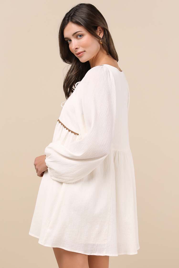 white christmas dresses 60s Cream Lace Mini Shift Sleeveless Roll Neck Dress