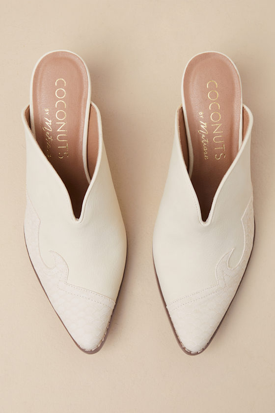 COCONUTS BY MATISSE COLT IVORY WESTERN POINTED-TOE MULES