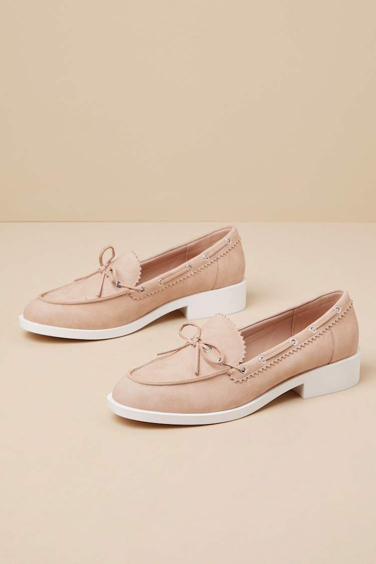 Cute Dresses, Tops, Shoes & Clothing for Women