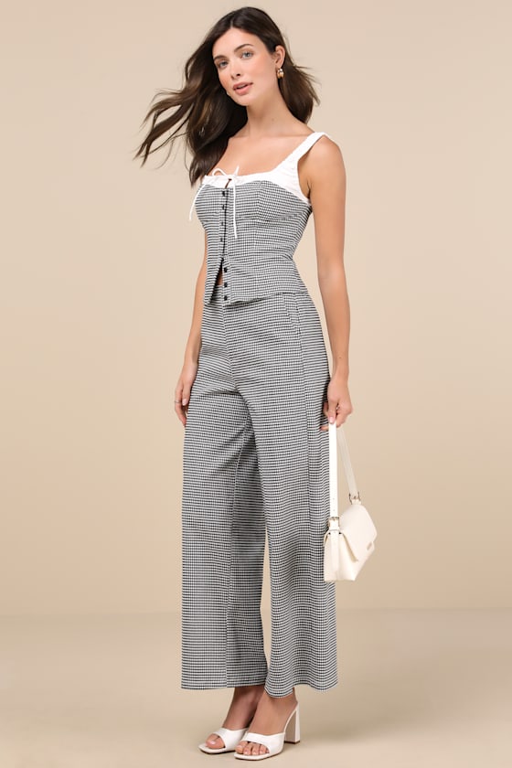 Lulus Erica Black And White Gingham Button-front Top In Black And White