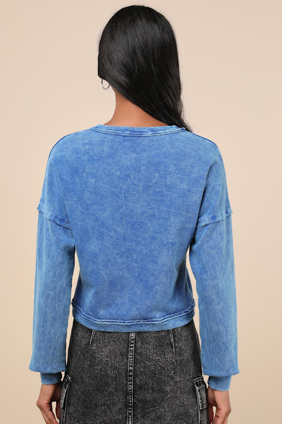 Lulus Effortlessly Coveted Washed Blue Cropped Sweater Top In Washed Blue
