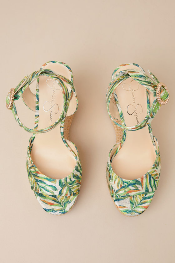 Jessica Simpson Kamindi Platform Wedge Sandal In Green