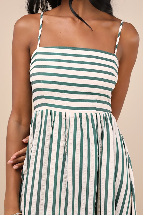 LULUS EXCEPTIONALLY PRISTINE GREEN AND CREAM STRIPED CUTOUT MIDI DRESS 