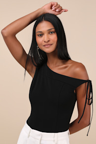 Pivotal Chicness Black One-Shoulder Top