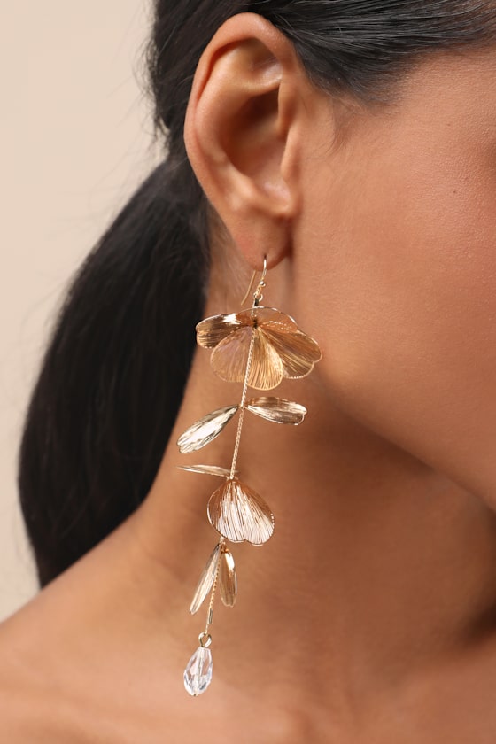 Impressive Nature 14KT Gold Floral Drop Earrings 3