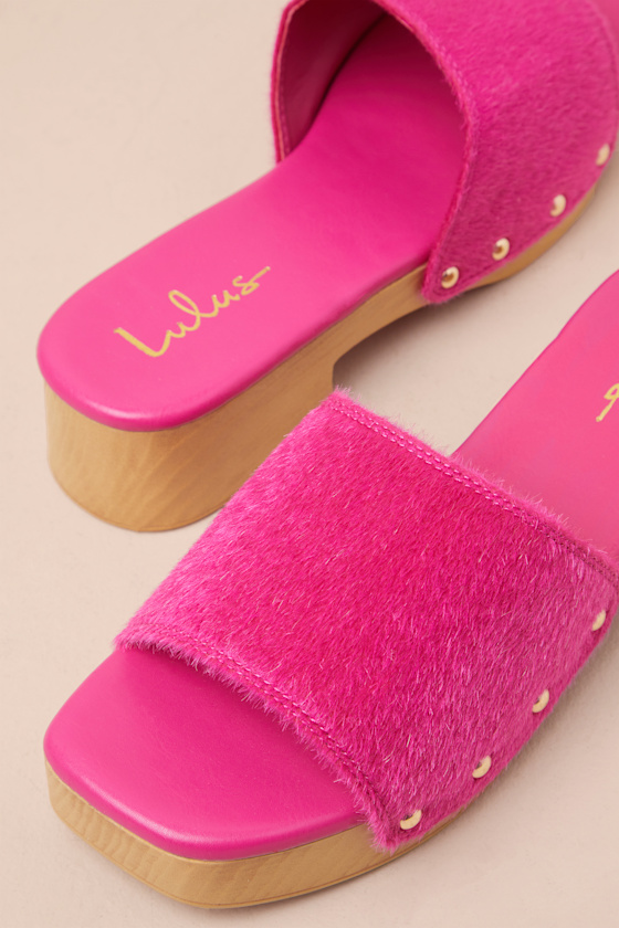 LULUS PALEY FUCHSIA FAUX FUR PLATFORM SLIDE SANDALS