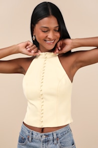 Chic Popularity Light Yellow Mock Neck Crop Top 1