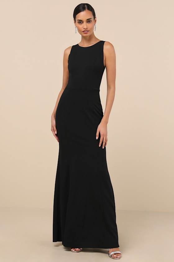 Saige Black Mermaid Maxi Dress with Ivory Bow Bustline