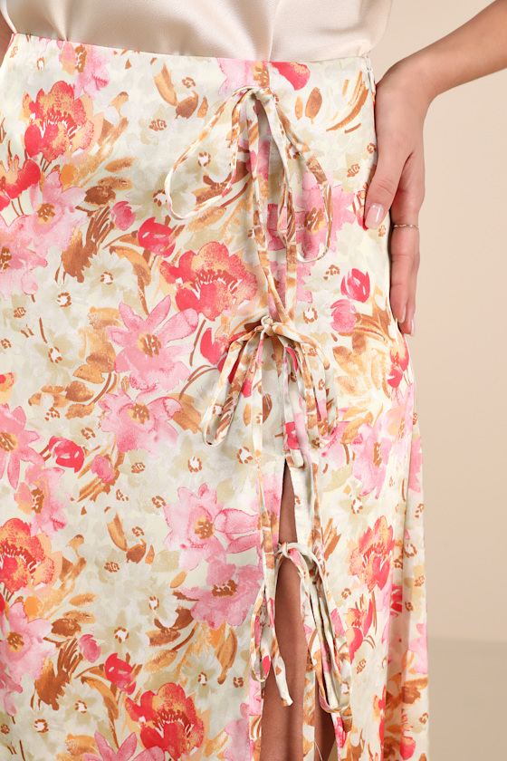 Lulus Nasima Cream Multi Floral Satin Midi Skirt In Cream Multi