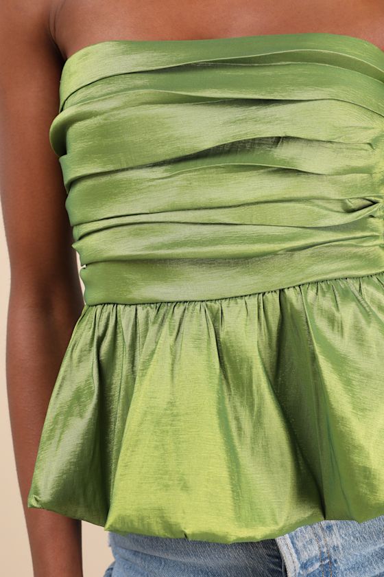 Lulus Celinda Green Strapless Bubble-hem Top In Green