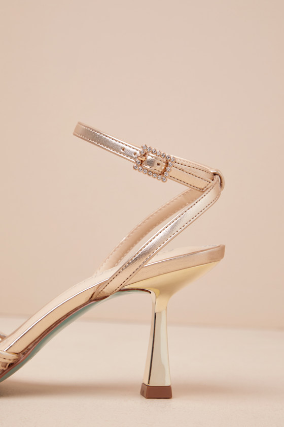 BETSEY JOHNSON SB-CARLI GOLD MESH FLORAL APPLIQUE ANKLE STRAP HEELS 