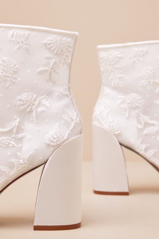 BETSEY JOHNSON SB-MERRI IVORY BEADED EMBROIDERED ANKLE BOOTS