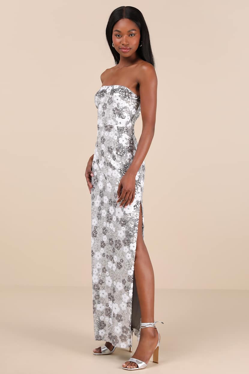 Cute Dresses, Tops, Shoes & Clothing for Women