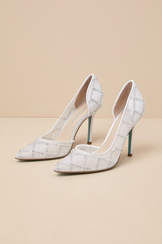 BETSEY JOHNSON SB-CRUZE IVORY MESH RHINESTONE PEARL POINTED-TOE D'ORSAY PUMPS