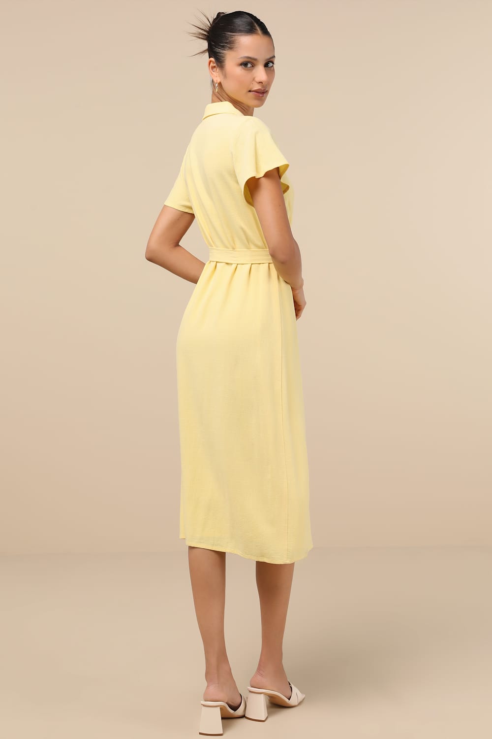 Italian Summer Light Yellow Linen Button-Up Short Sleeve Dress