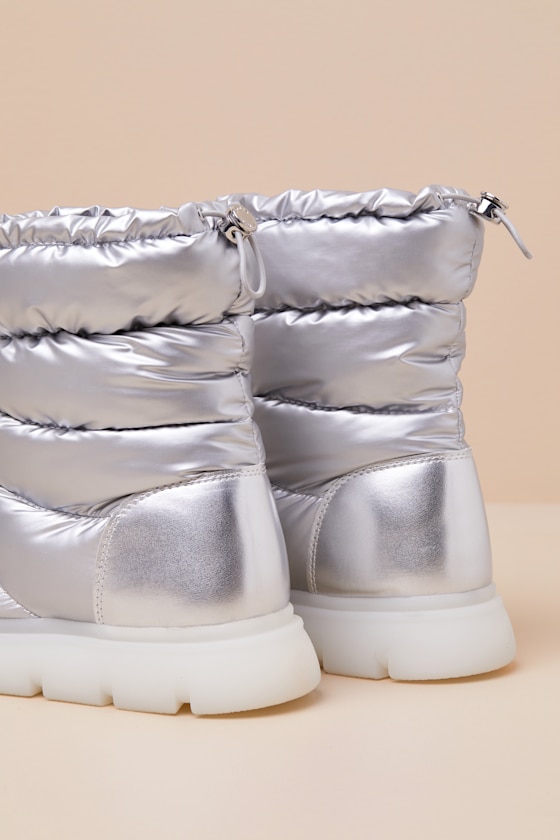 Hunter Maribel Silver Waterproof Puffer Mid-calf Boots In Silver