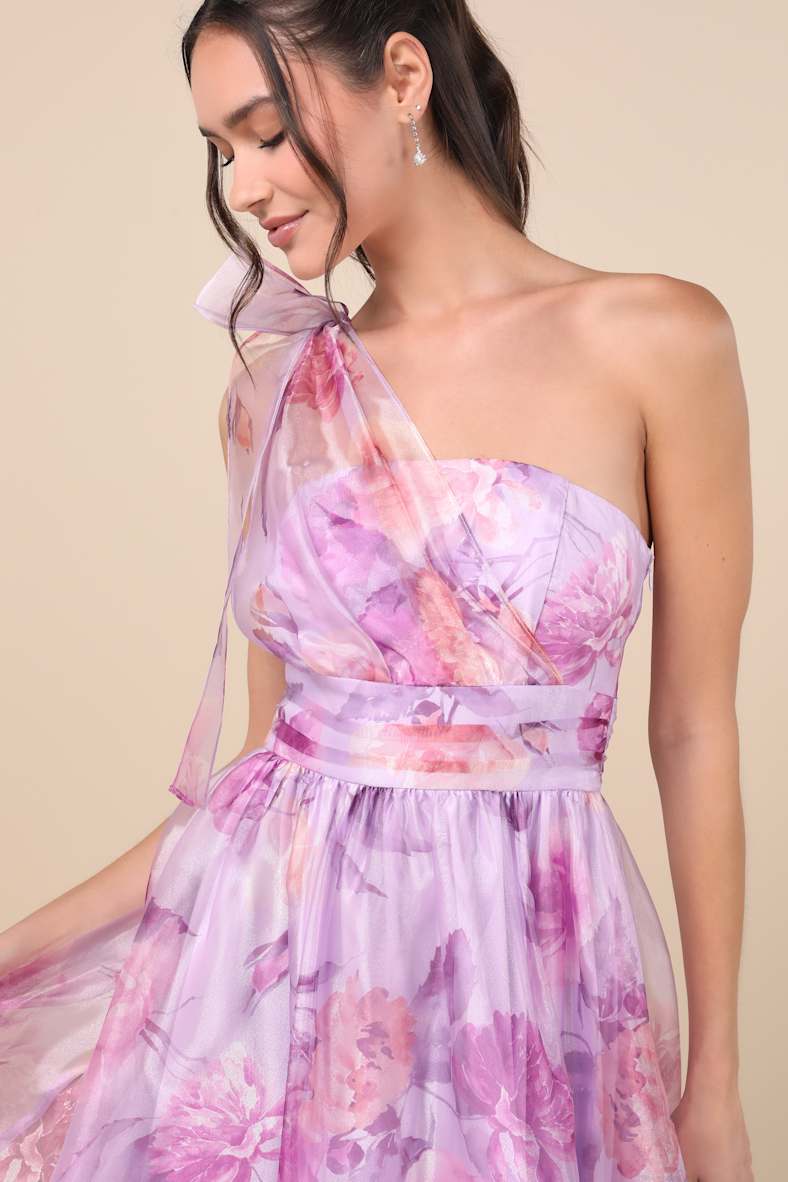 Cute Dresses, Tops, Shoes & Clothing for Women