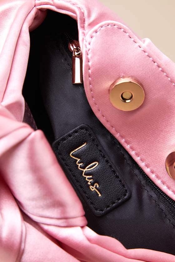 LULUS ESSENTIAL STYLE PINK SATIN KNOT HANDLE CLUTCH BAG 