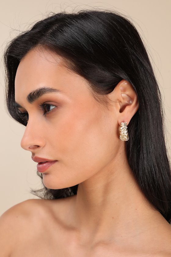 Shop Lulus Elevated Tradition Gold Textured Hoop Earrings