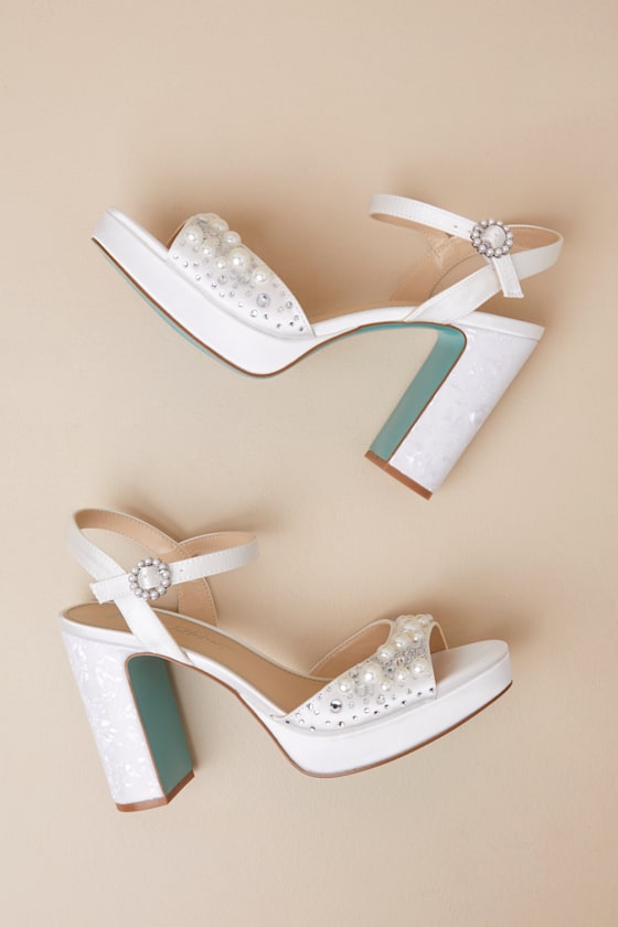 BETSEY JOHNSON SB-AVIAN IVORY SATIN PEARL RHINESTONE PLATFORM HIGH HEEL SANDALS
