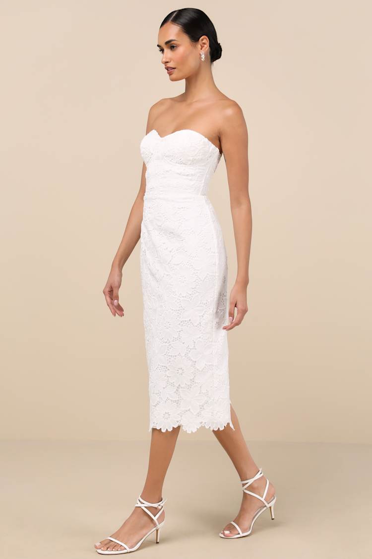 Cute Dresses, Tops, Shoes & Clothing for Women