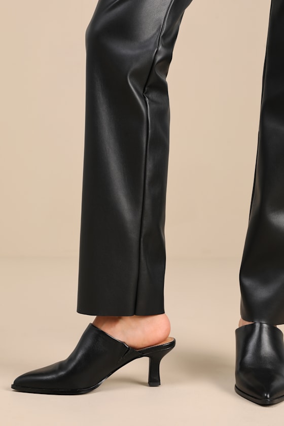 Lovey Black Low Heel Mule Pumps 1