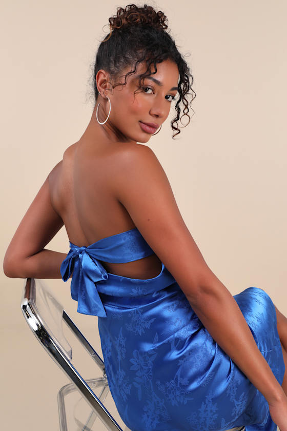 Lulus Impressive Favorite Blue Jacquard Strapless Midi Dress In Blue