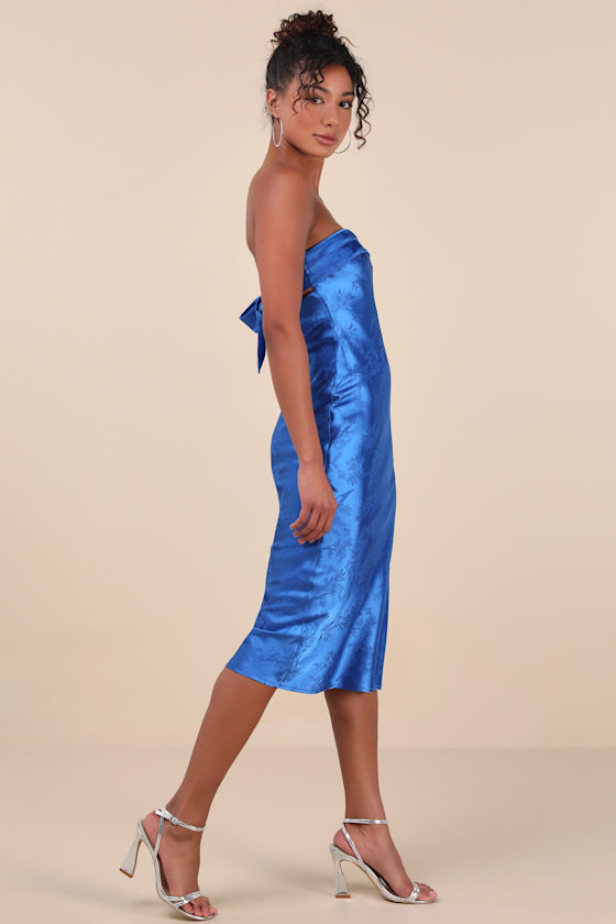Lulus Impressive Favorite Blue Jacquard Strapless Midi Dress In Blue
