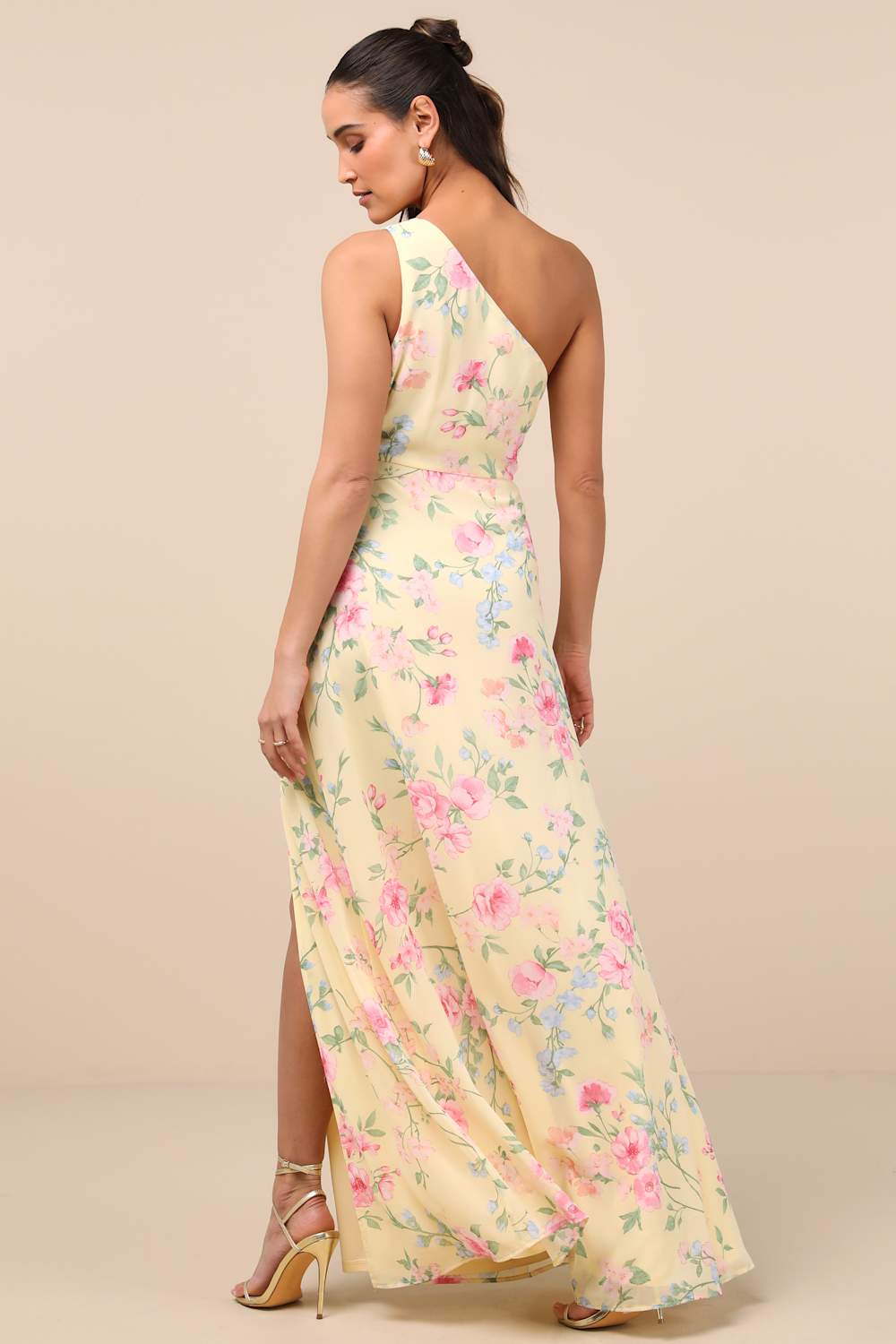 Cute Dresses, Tops, Shoes & Clothing for Women
