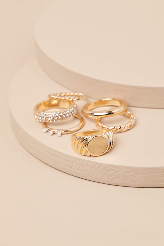 LULUS ADDITIONAL GLAMOUR GOLD SIX-PIECE RING SET