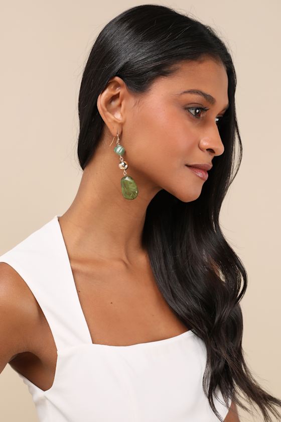 LULUS JORDANN GREEN STONE DROP EARRINGS