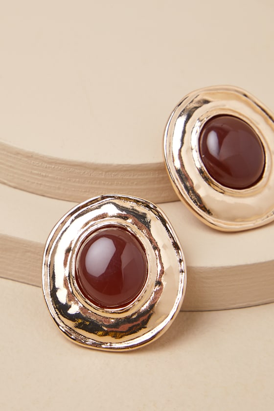 LULUS ADITA GOLD BURGUNDY STONE EARRINGS