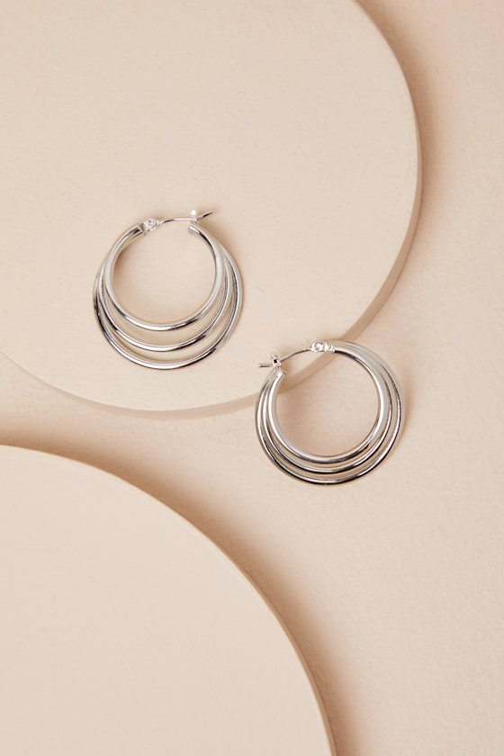 LULUS FARGO SILVER LAYERED HOOP EARRINGS