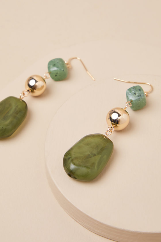 LULUS JORDANN GREEN STONE DROP EARRINGS