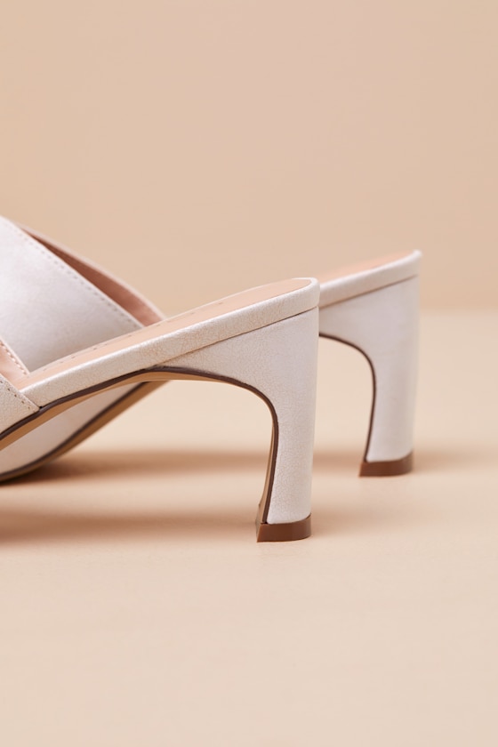 Coconuts By Matisse Crawford White Pointed-toe Mule Pumps In White